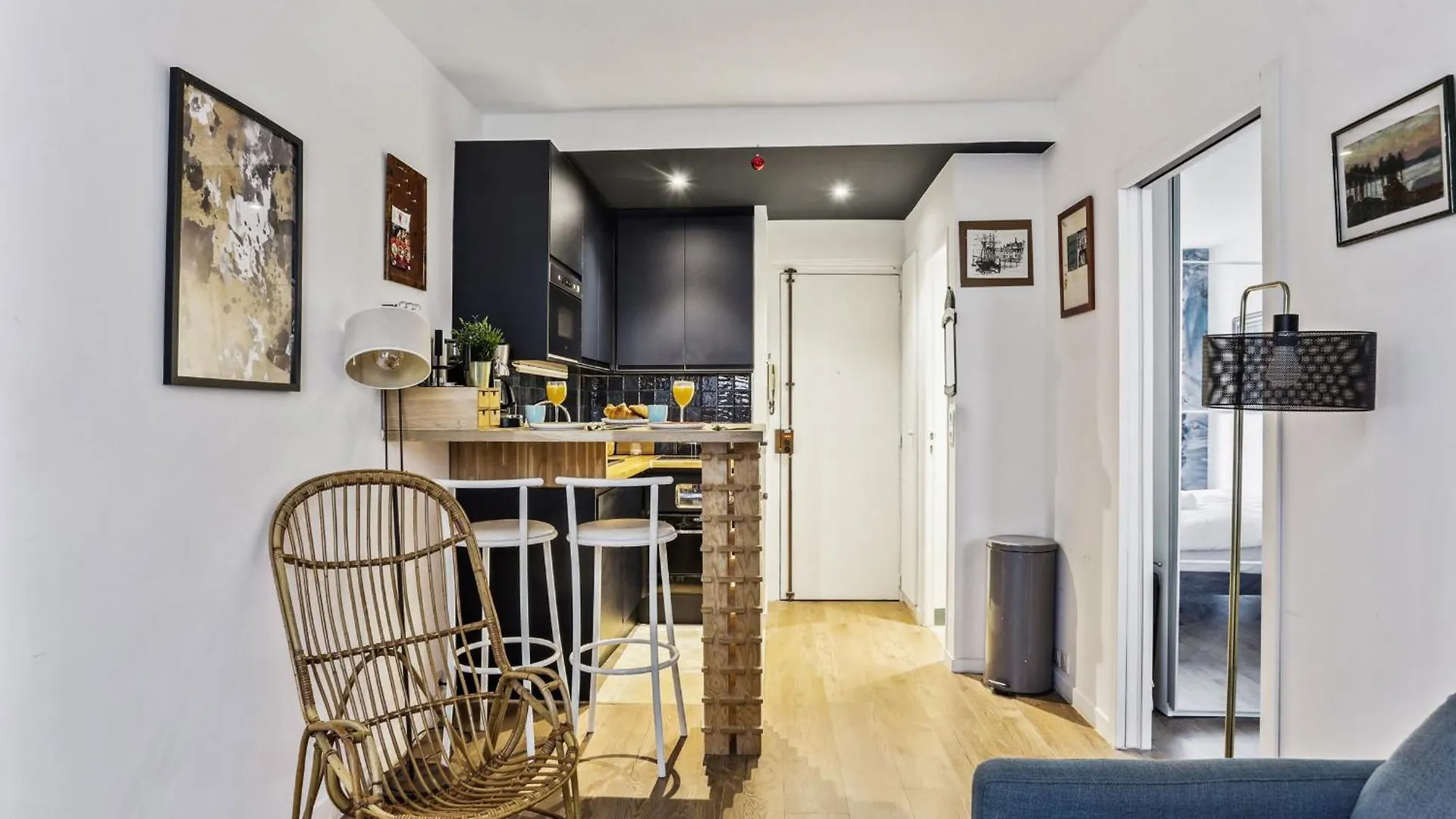 Invalides & Tour Eiffel - Cityapartmentstay Apartment Paris